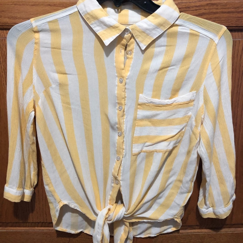 Casual tie-in-front blouse